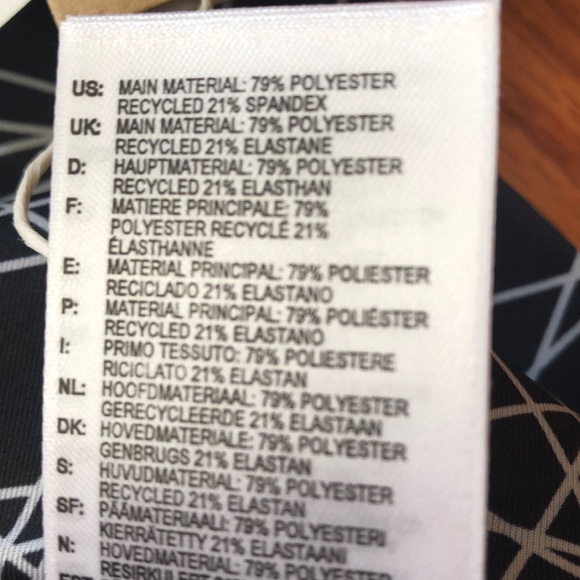 Adidas x Wanderlust 3/4 Capri - Picture 8 of 8